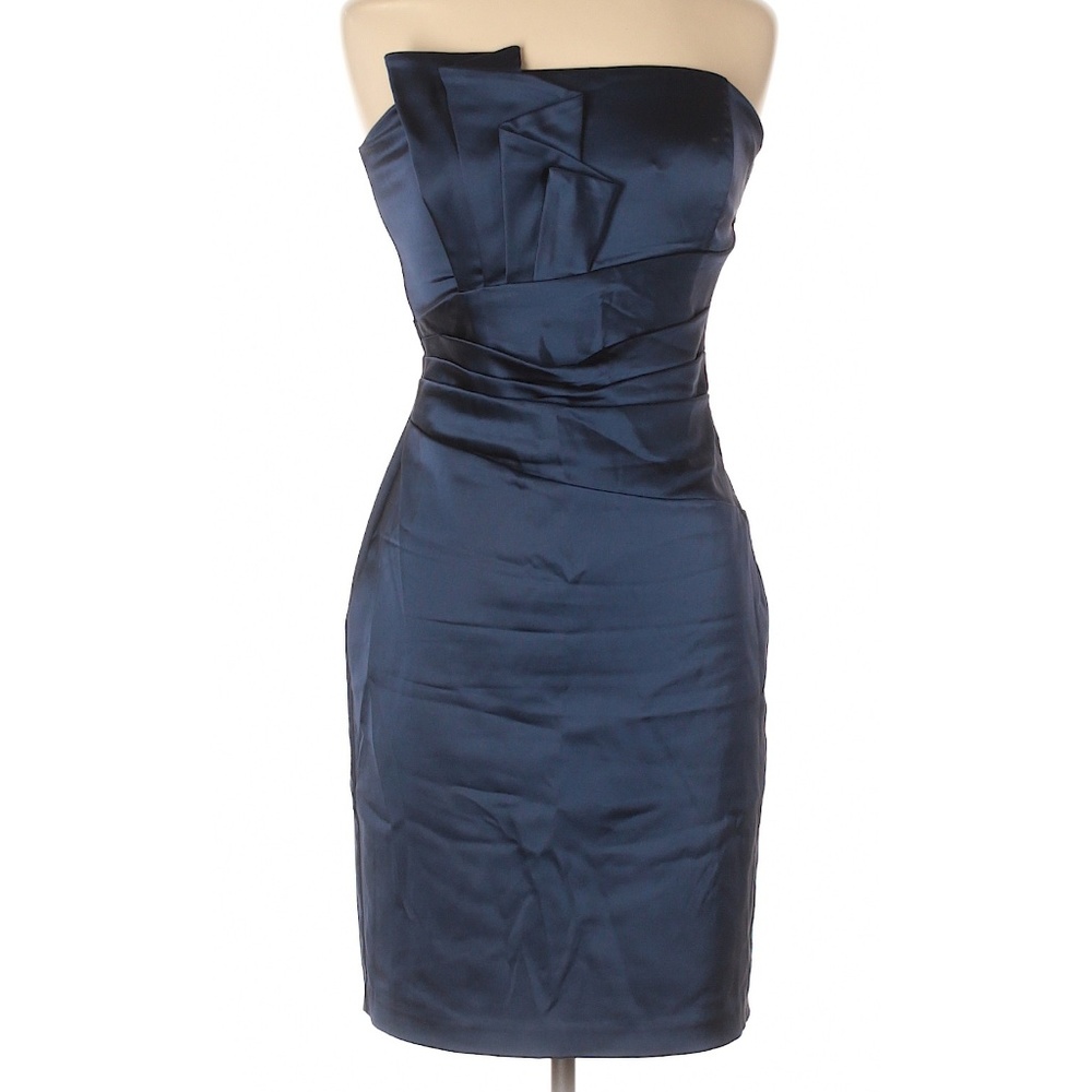 Betsy & Adam Navy strapless cocktail dress